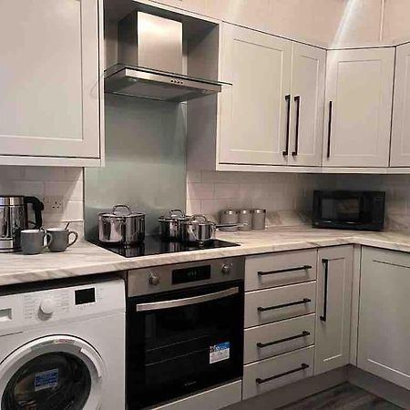 Anfield Home Sleeps 5 Close To Lfc Free Parking Λίβερπουλ Εξωτερικό φωτογραφία