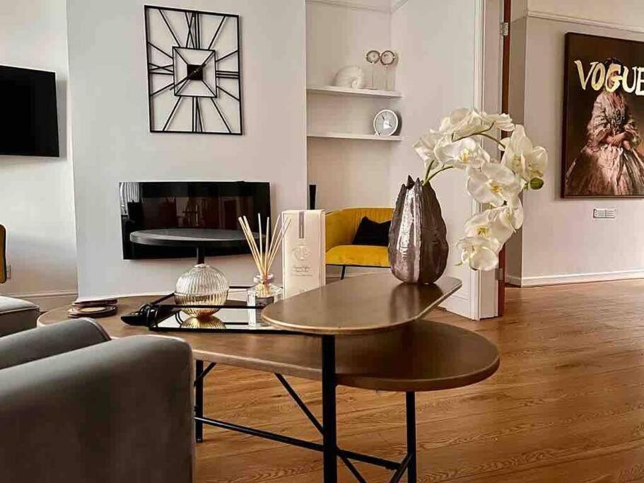 Anfield Home Sleeps 5 Close To Lfc Free Parking Λίβερπουλ Εξωτερικό φωτογραφία