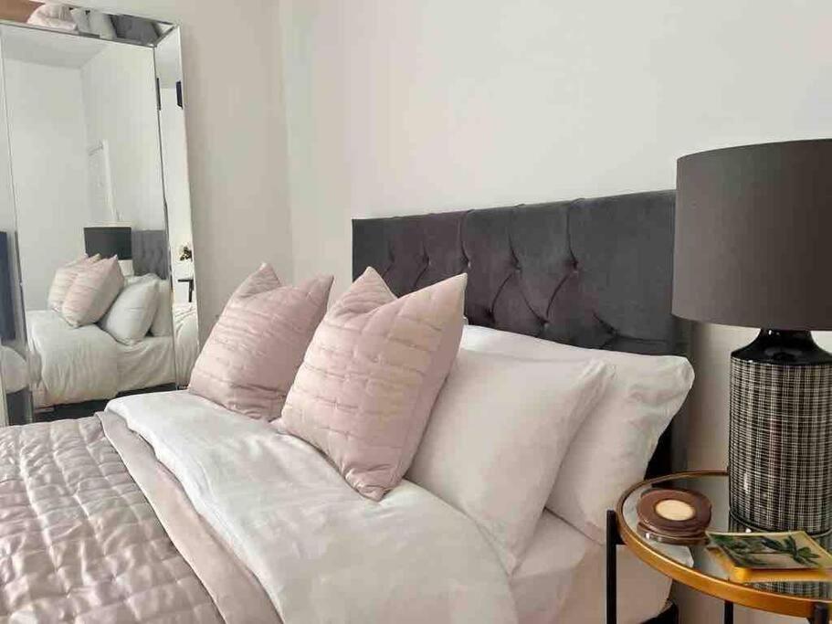 Anfield Home Sleeps 5 Close To Lfc Free Parking Λίβερπουλ Εξωτερικό φωτογραφία